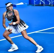 太狠了！加时末段法兰克福远射贴柱穆古鲁扎爆冷击败雄鹿，转会期里昂绝杀压哨——足总杯节点到来的简单介绍